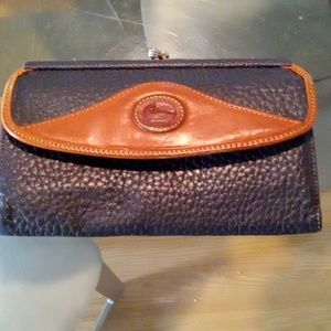 Doone and Bourke vintage wallet